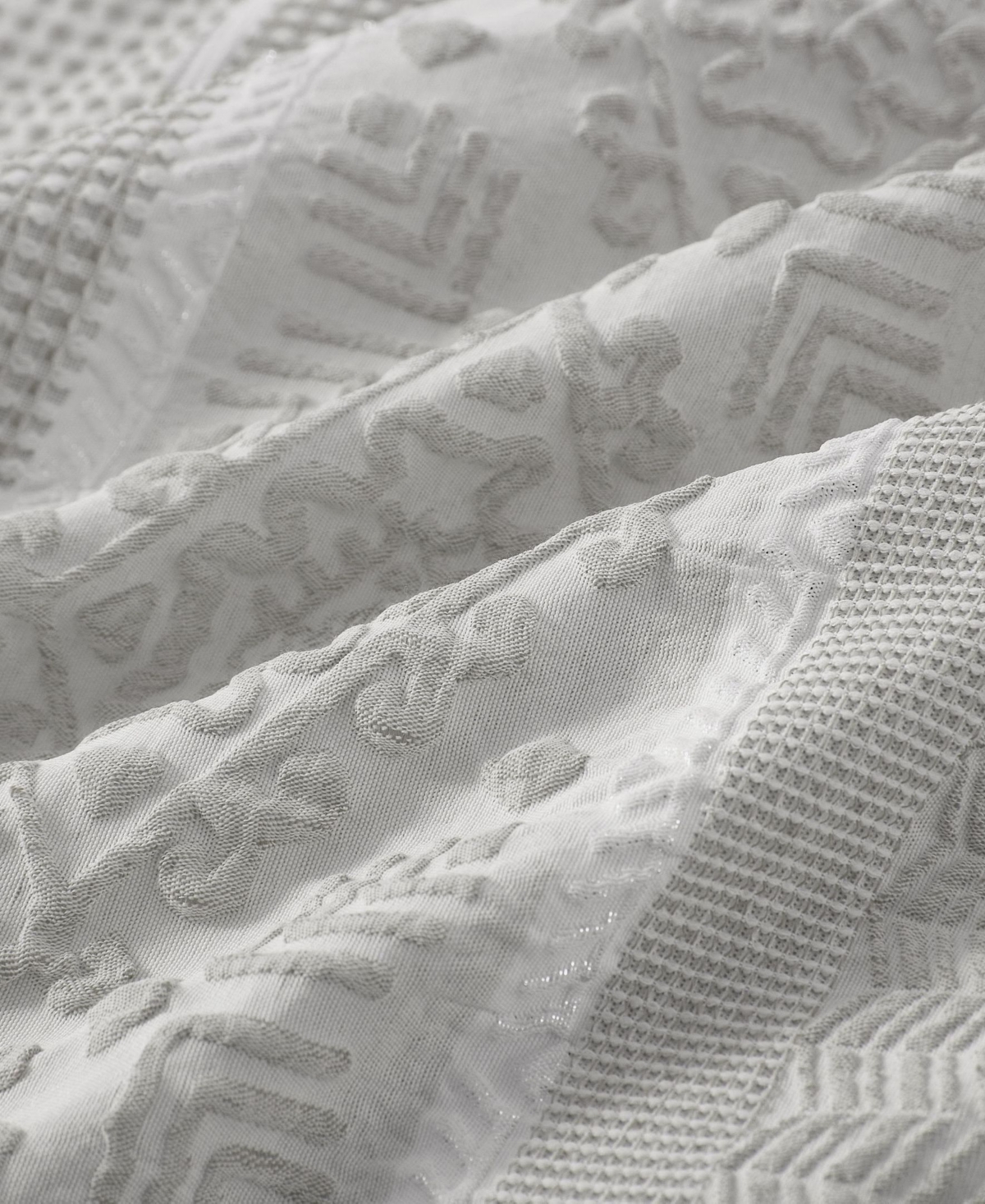 Stratford Park Illusa Floral 7-Pc. Comforter Set, California King