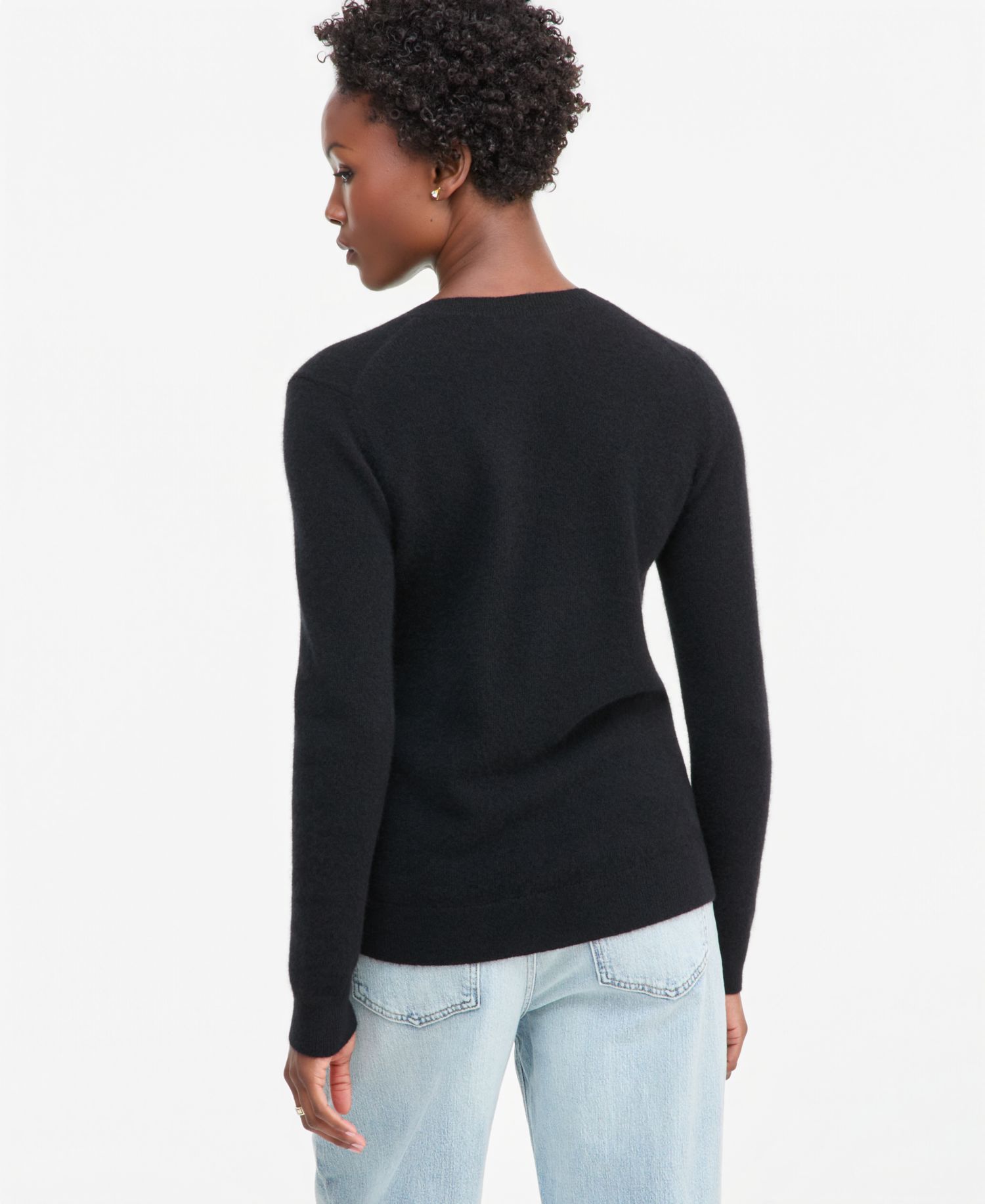 100% Cashmere Petite V-Neck Long-Sleeve Sweater