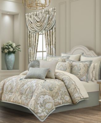 Rita Floral 4-Piece Comforter Set, Queen