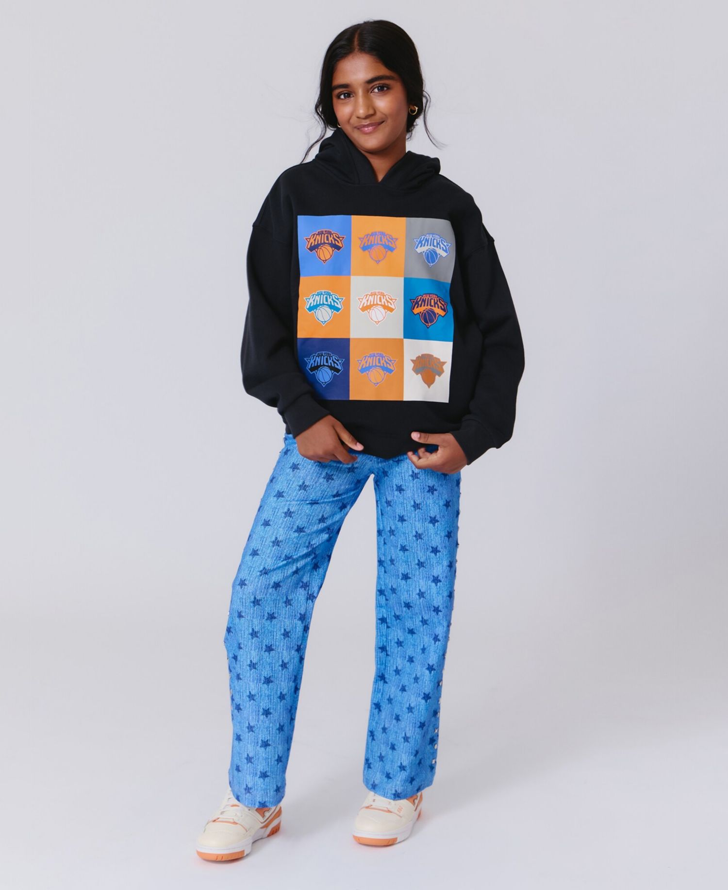Big Boys and Girls Black New York Knicks Technicolor Hoodie