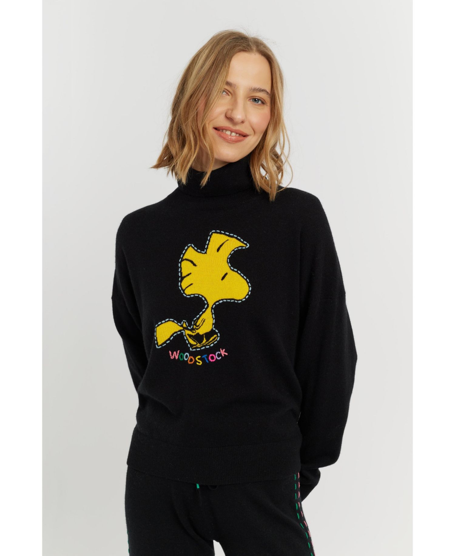 Women's Wool-Cashmere Woodstock Roll Neck Sweater