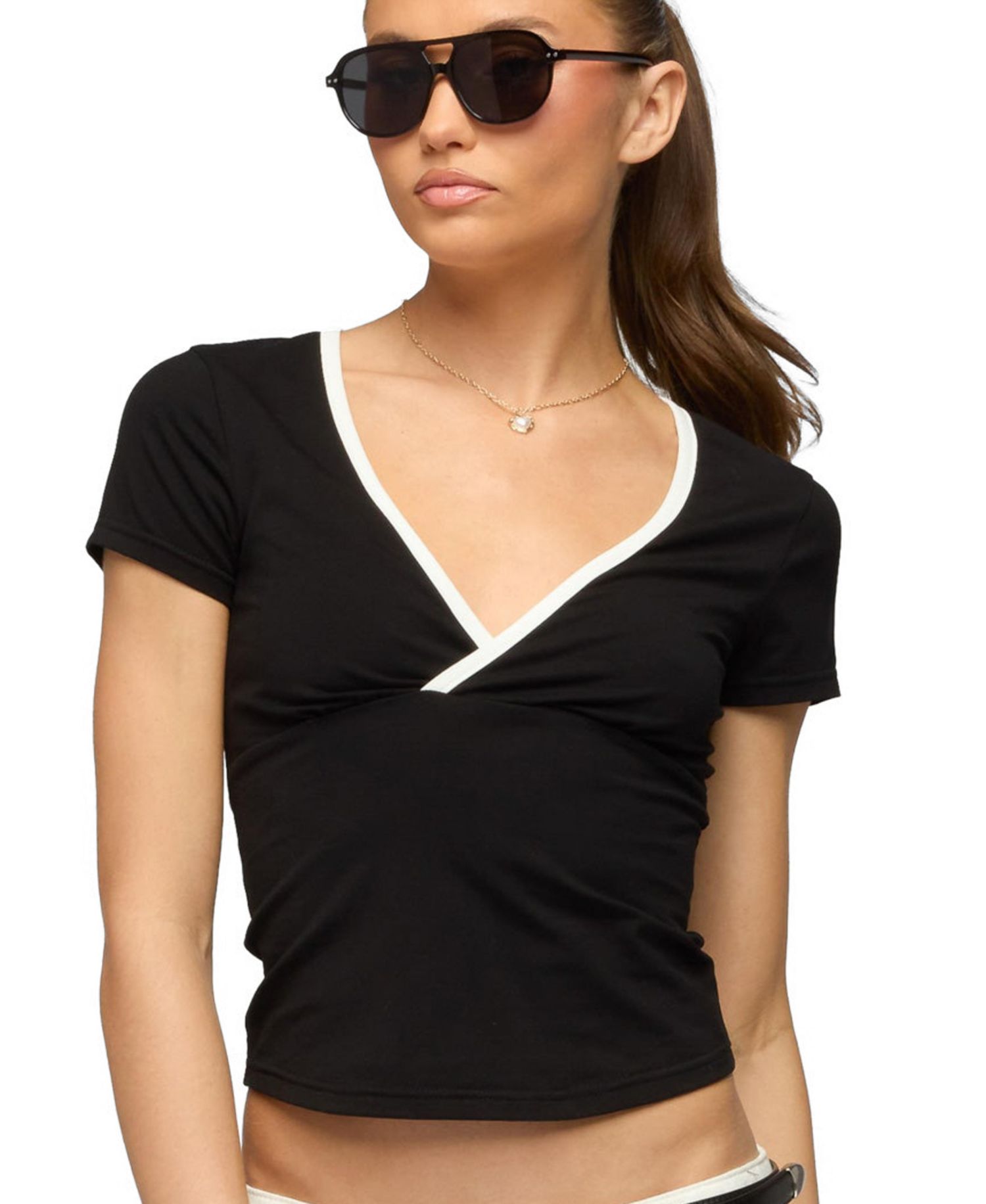 Women's Yulenna Contrast V Neck Top