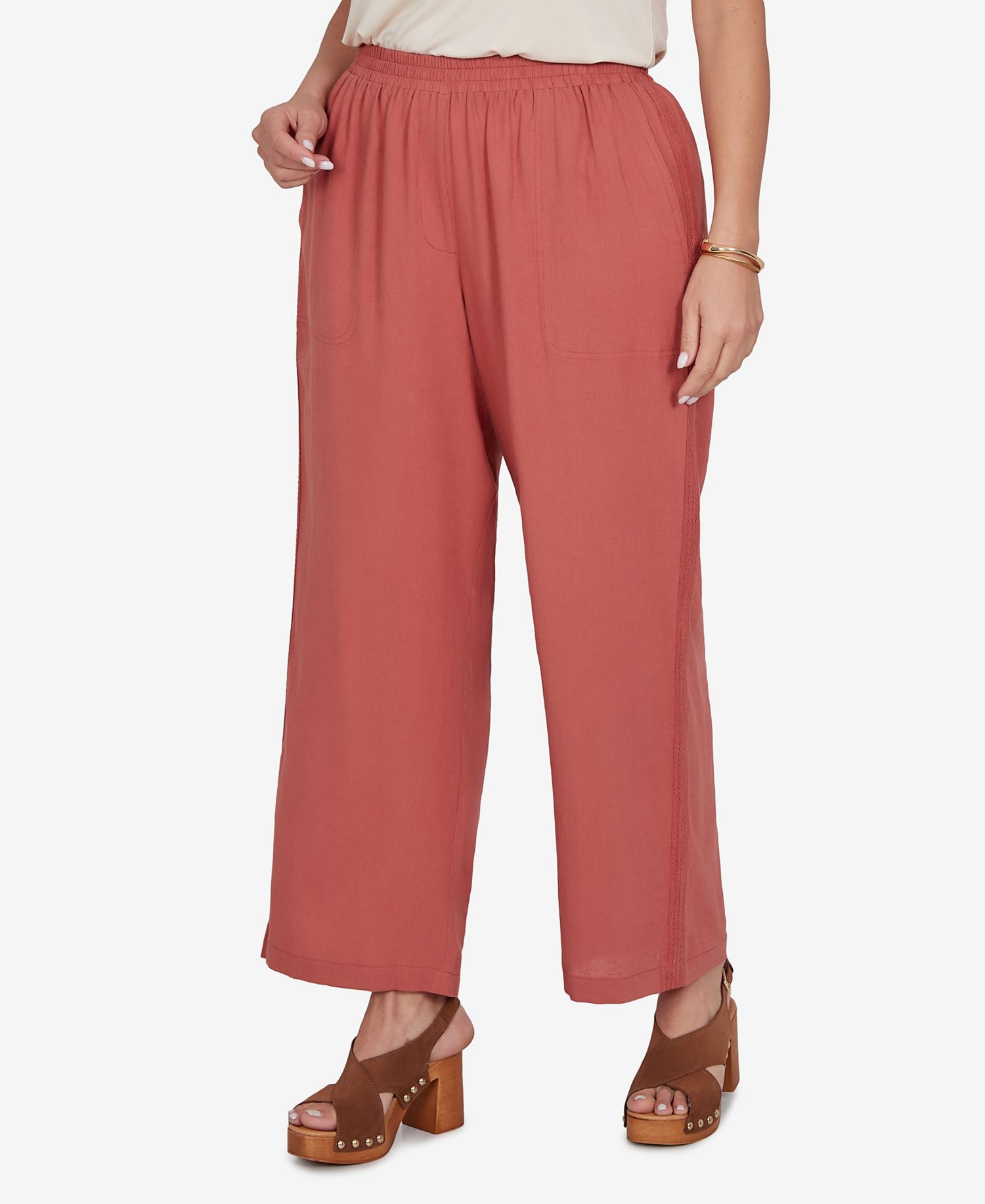 Plus Size Lace Trim Lightweight Pull-On Pants