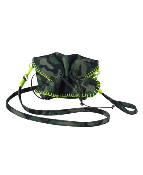 Сумка Carlos Falchi Mini Butterfly Leather, цвет: Camoflauge