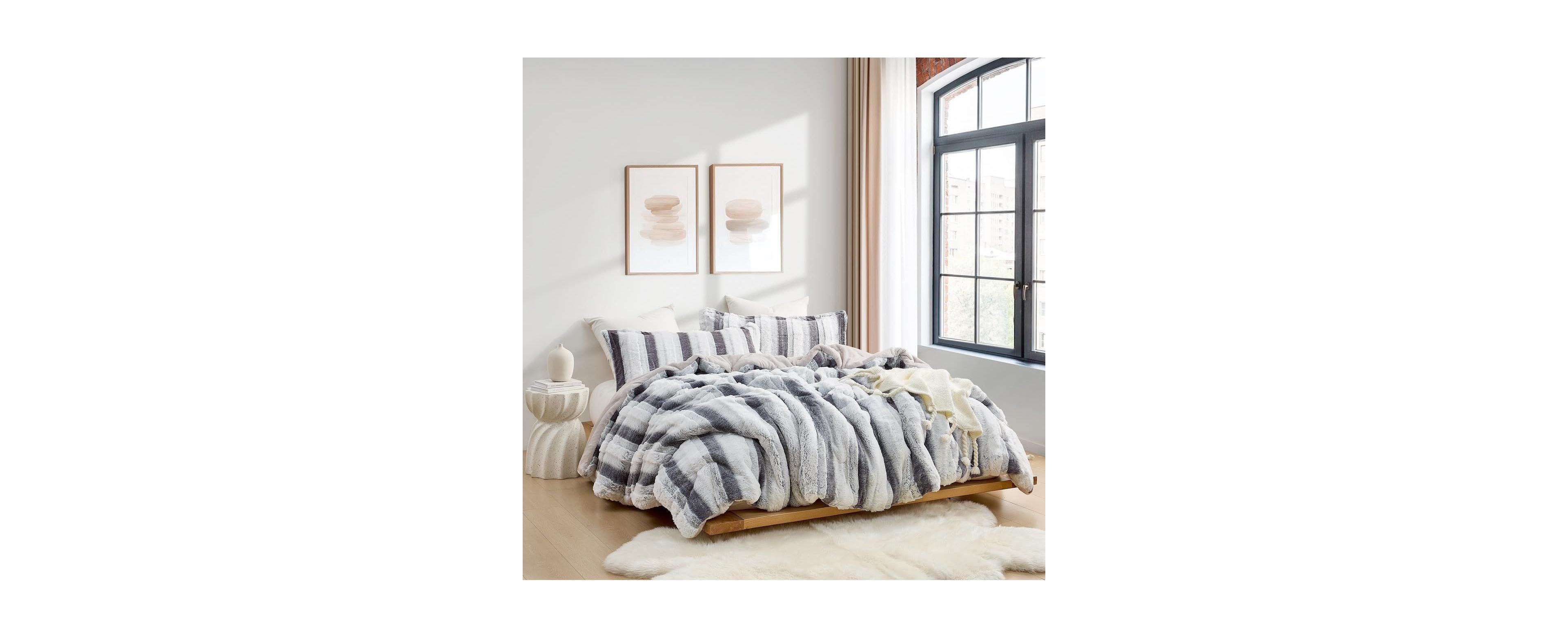 Coma Inducer Layers on Layers Chunky Bunny - Oversized Comforter Set