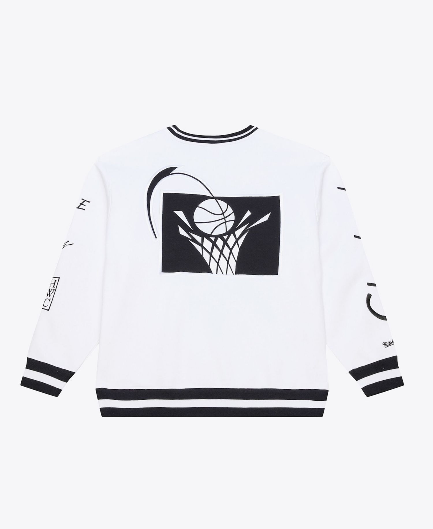 Men's White Cleveland Cavaliers Arctic Fleece Sweatshirt