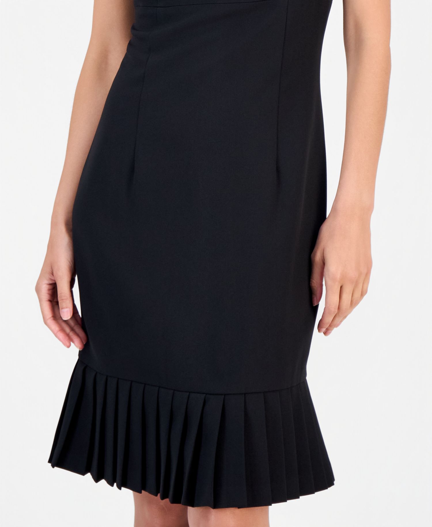 Women's Sheath with Pleat Sleeveless Crewneck Dress