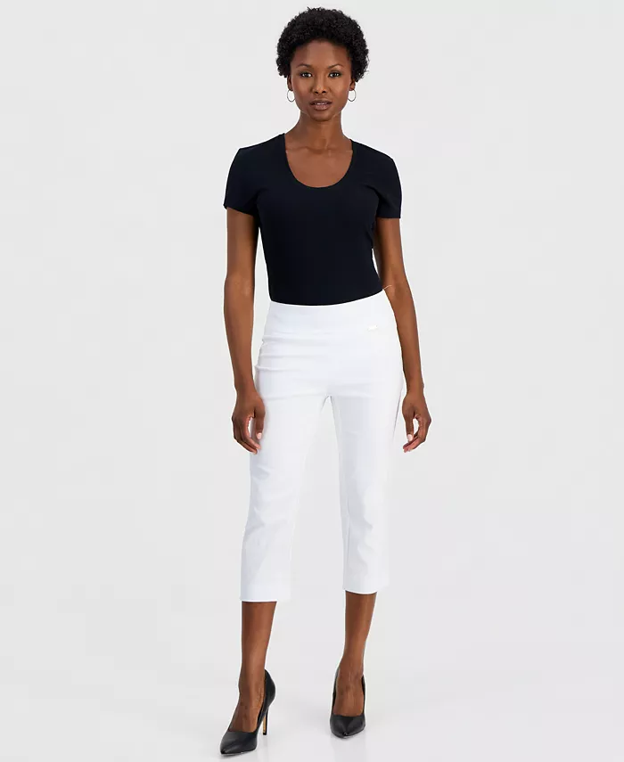 Petite Tummy-Control Pull-On Capri Pants - thumbnail 6