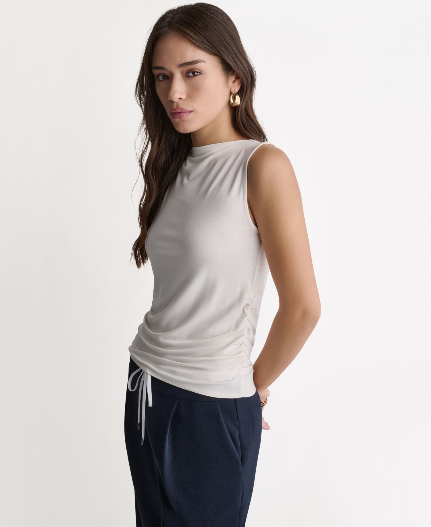 Women's Ruched Side Boat Neck Sleeveless Knit Top
