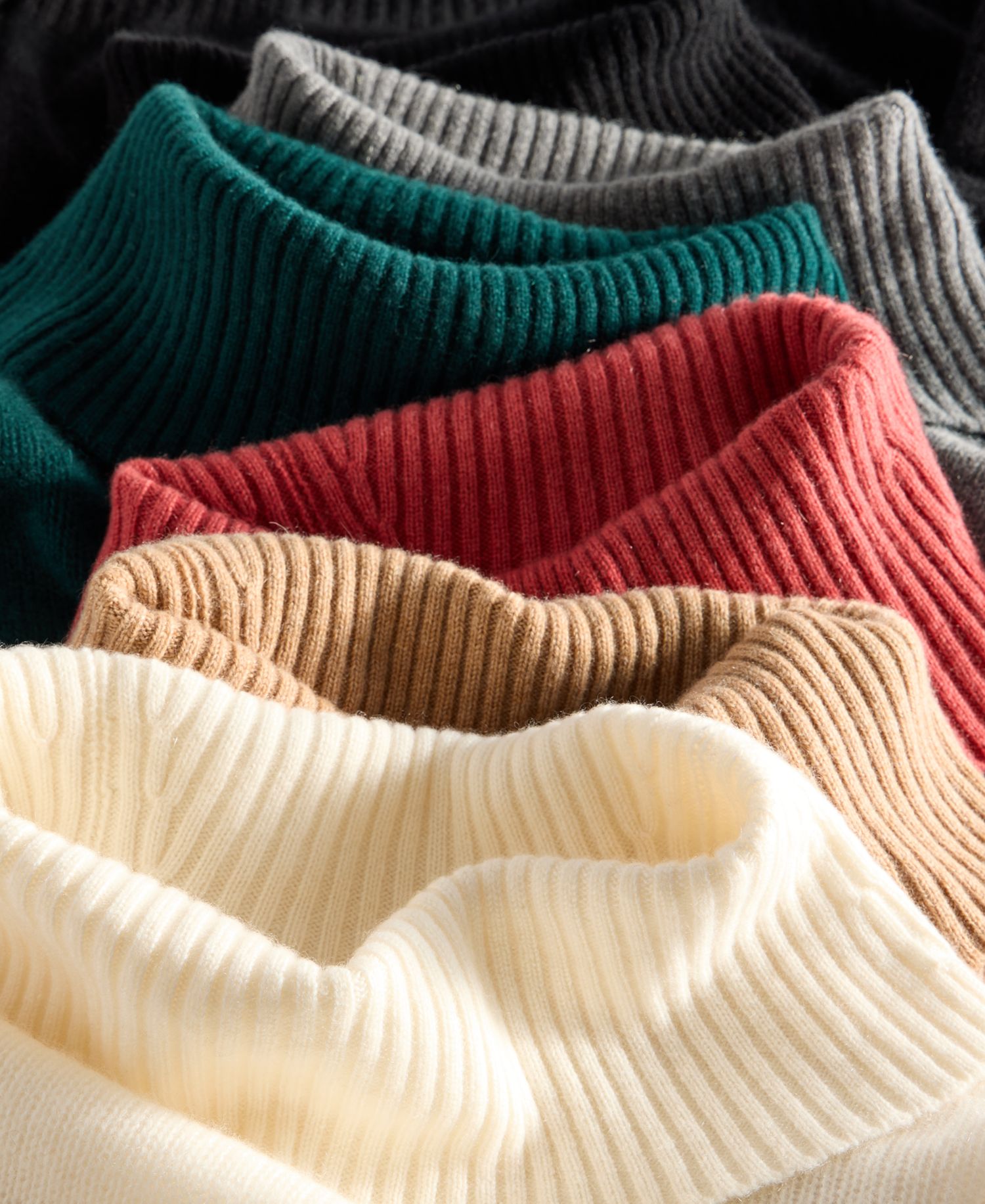 Women's 100% Cashmere Relaxed Turtleneck Sweater