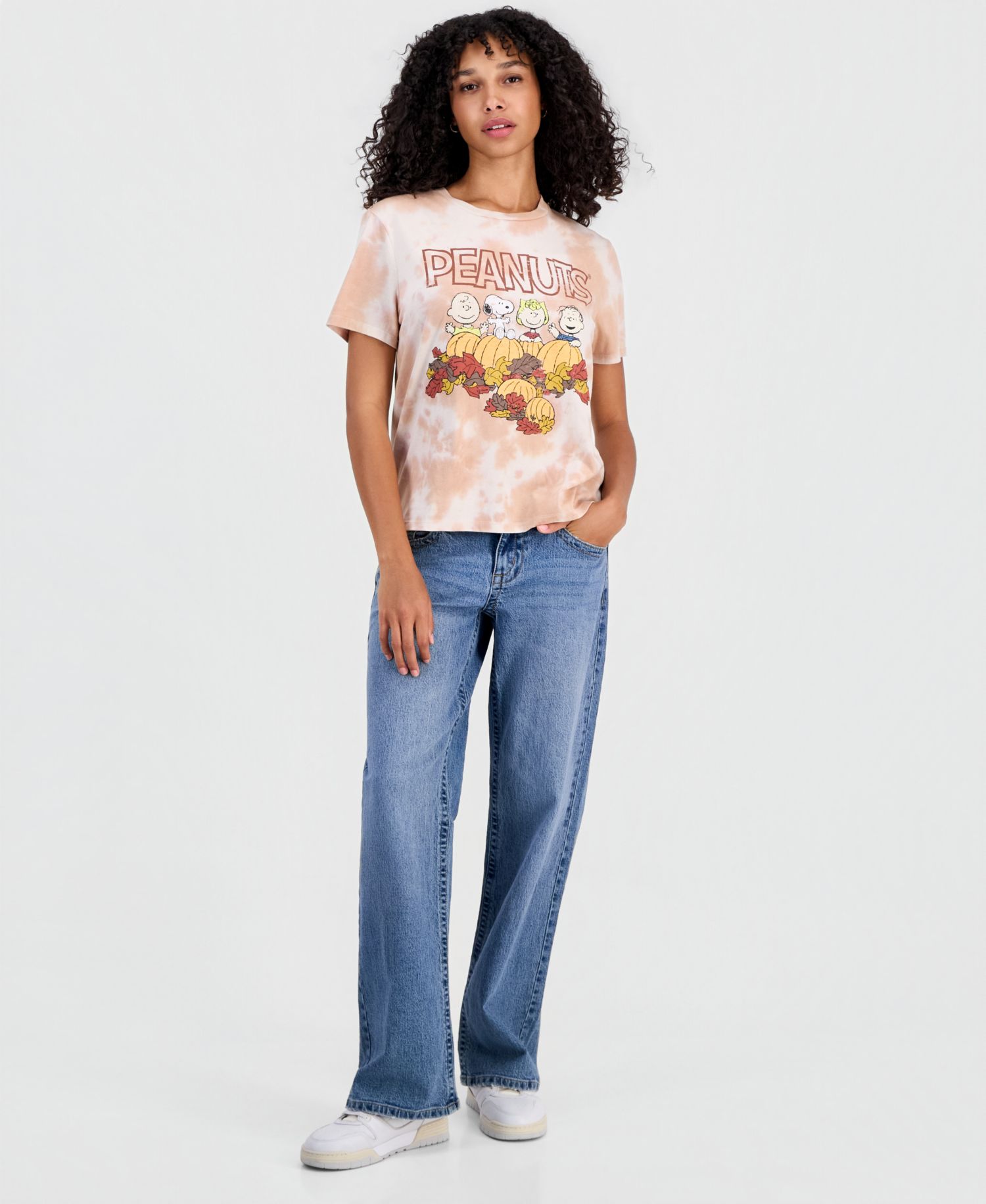 Juniors' Peanuts Cloud-Wash Crewneck Tee