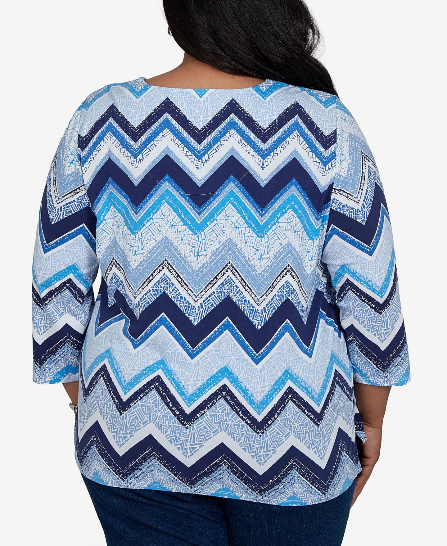Женский топ Alfred Dunner Plus Size Chevron Blues Split Neck, цвет: Джинсовый — фото 5