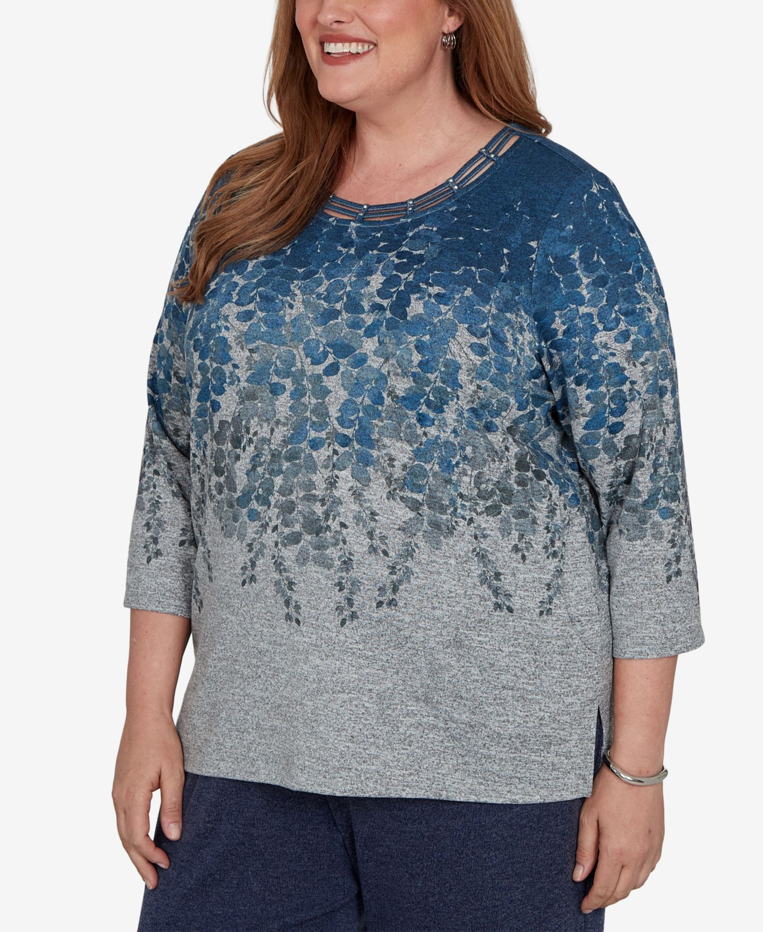 Plus Size Falling Leaves Pocket Knit Top