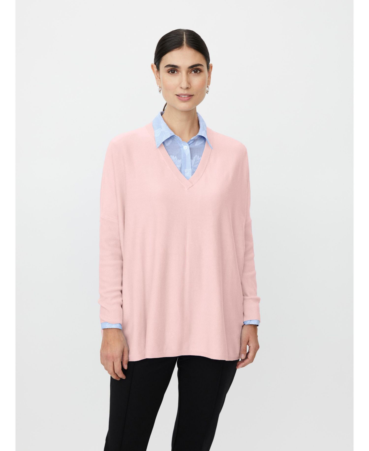 Women's MaFronia V-Neck Relaxed Fit Sweater