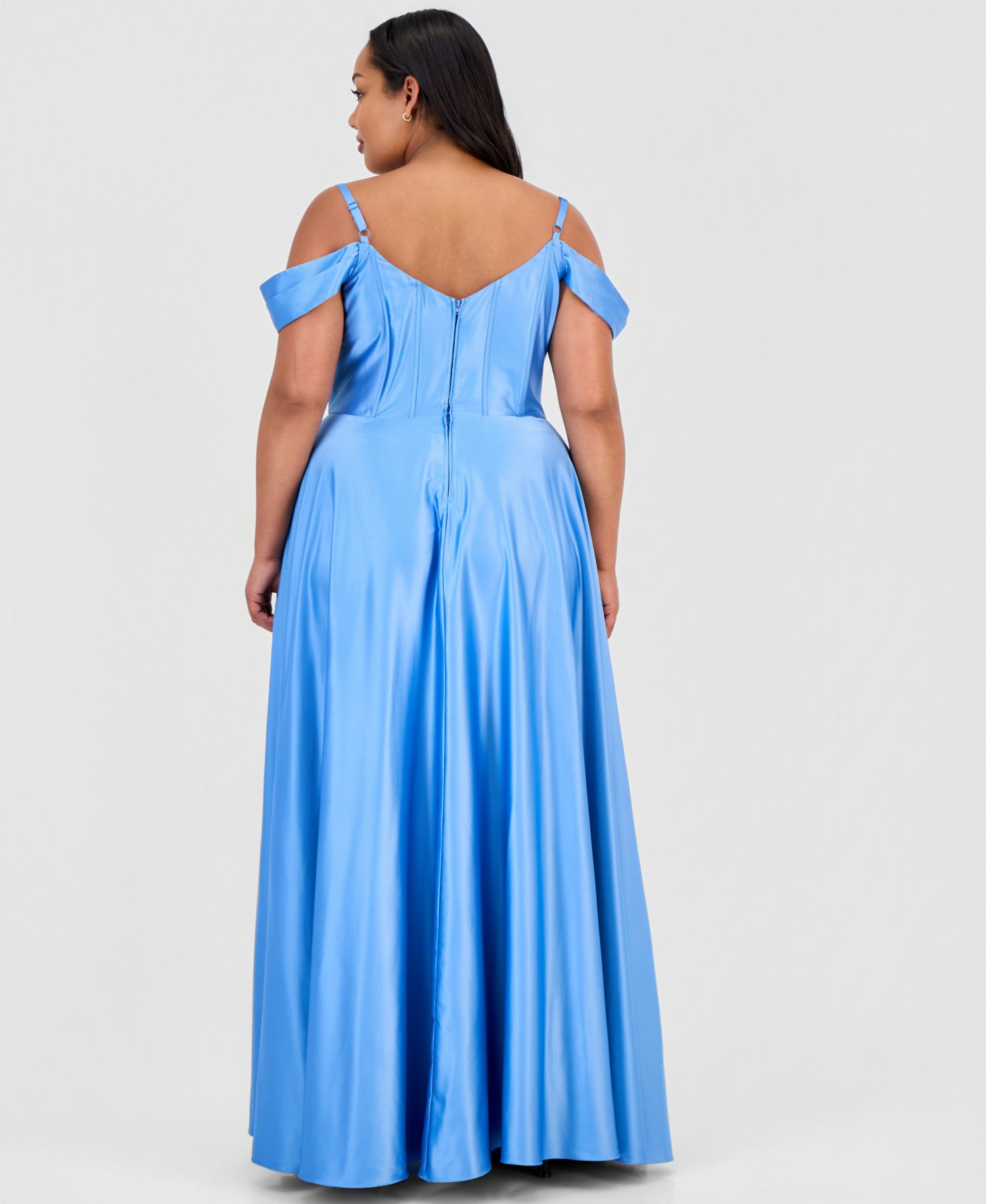 Trendy Plus Sweetheart-Neck Satin Gown
