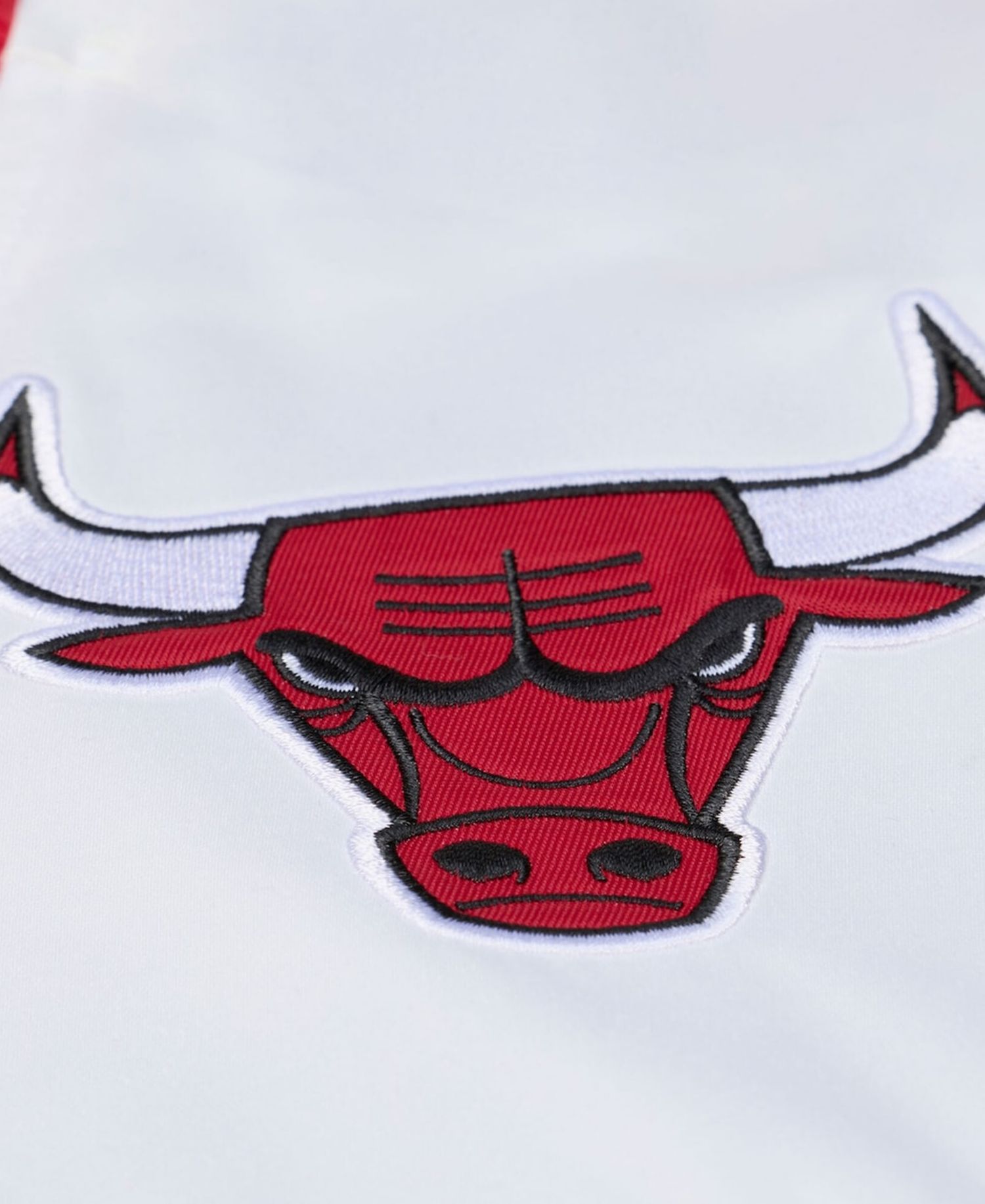 Men's Red Chicago Bulls Hardwood Classics Head Coach Lightweight Satin Full-Snap Jacket