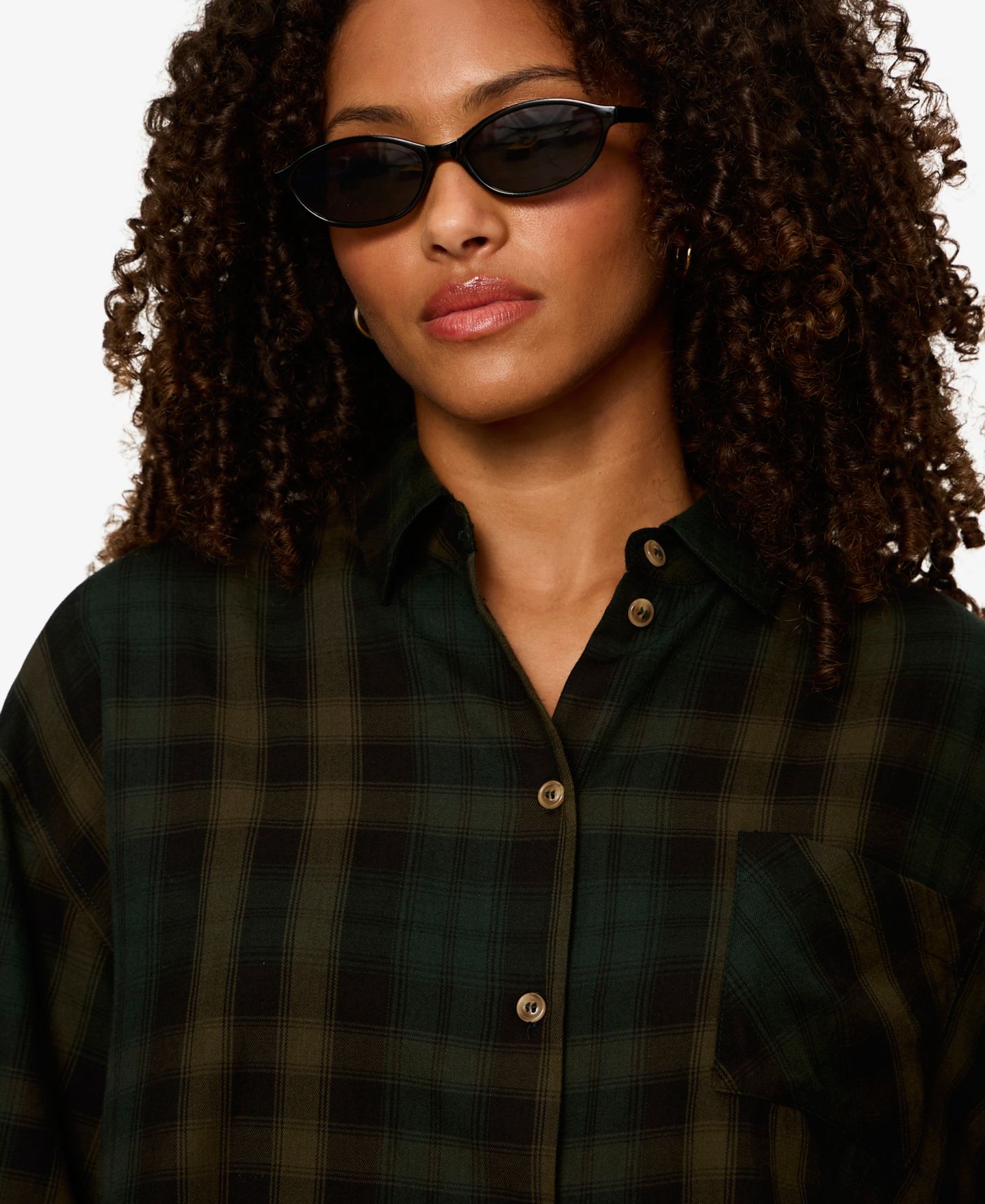 Женская рубашка Sanctuary Petite The Autumn Cropped Flannel Button-Up, цвет: Тёмно-зелёный клетчатый — фото 6
