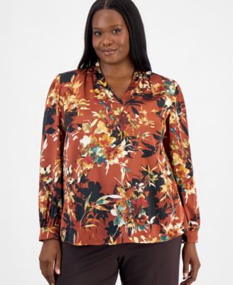 Plus Size V-Neck Pleated Shoulder Long-Sleeve Blouse