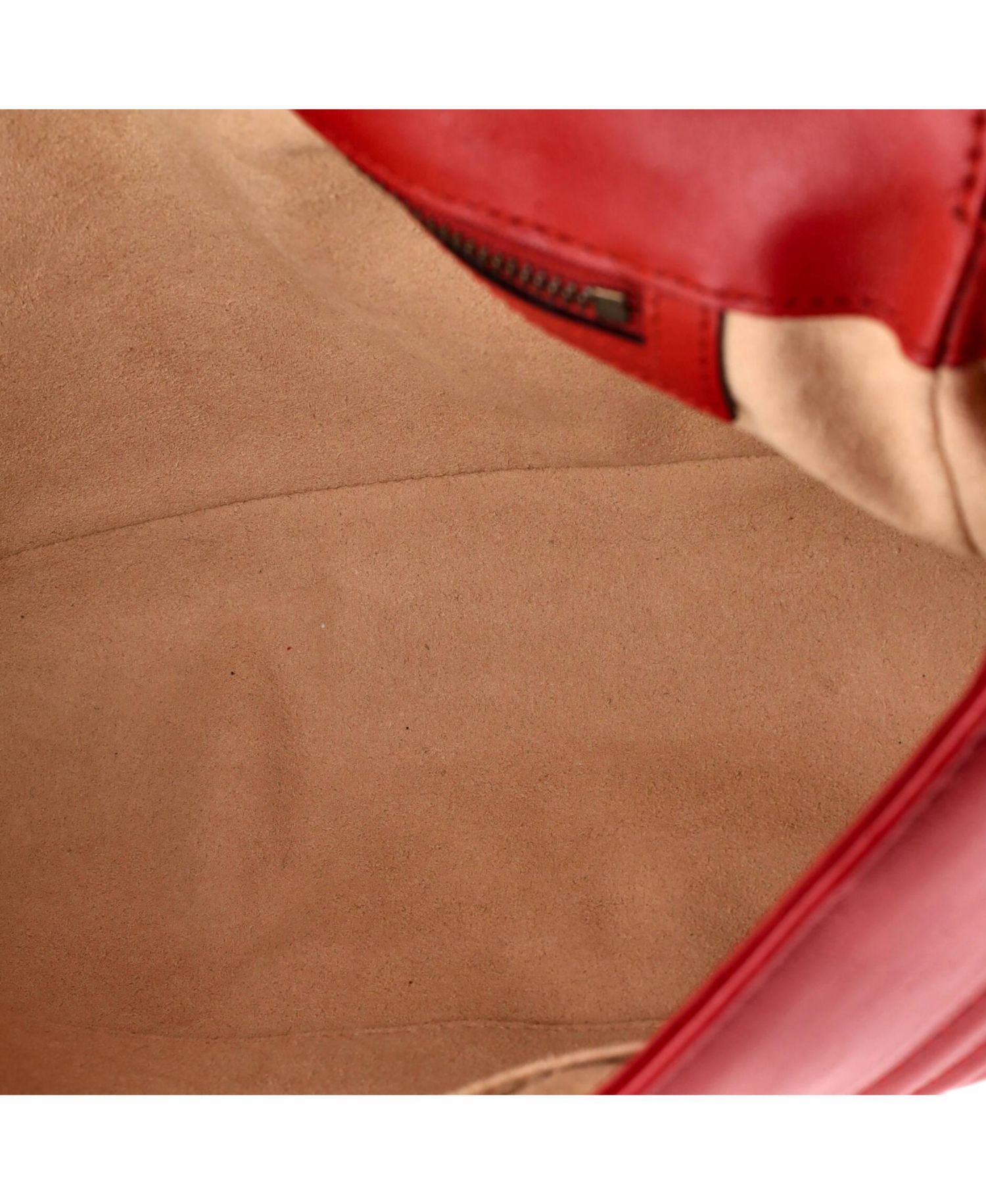 Medium GG Marmont Flap Bag Matelasse Leather