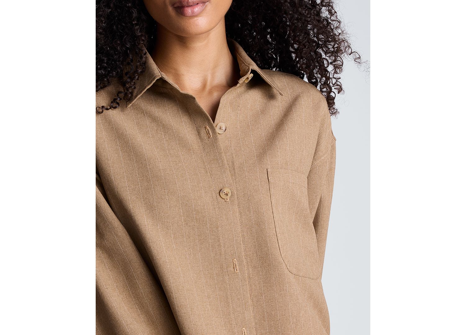 Women's Oversized Collared Long-Sleeve Crop Shirt