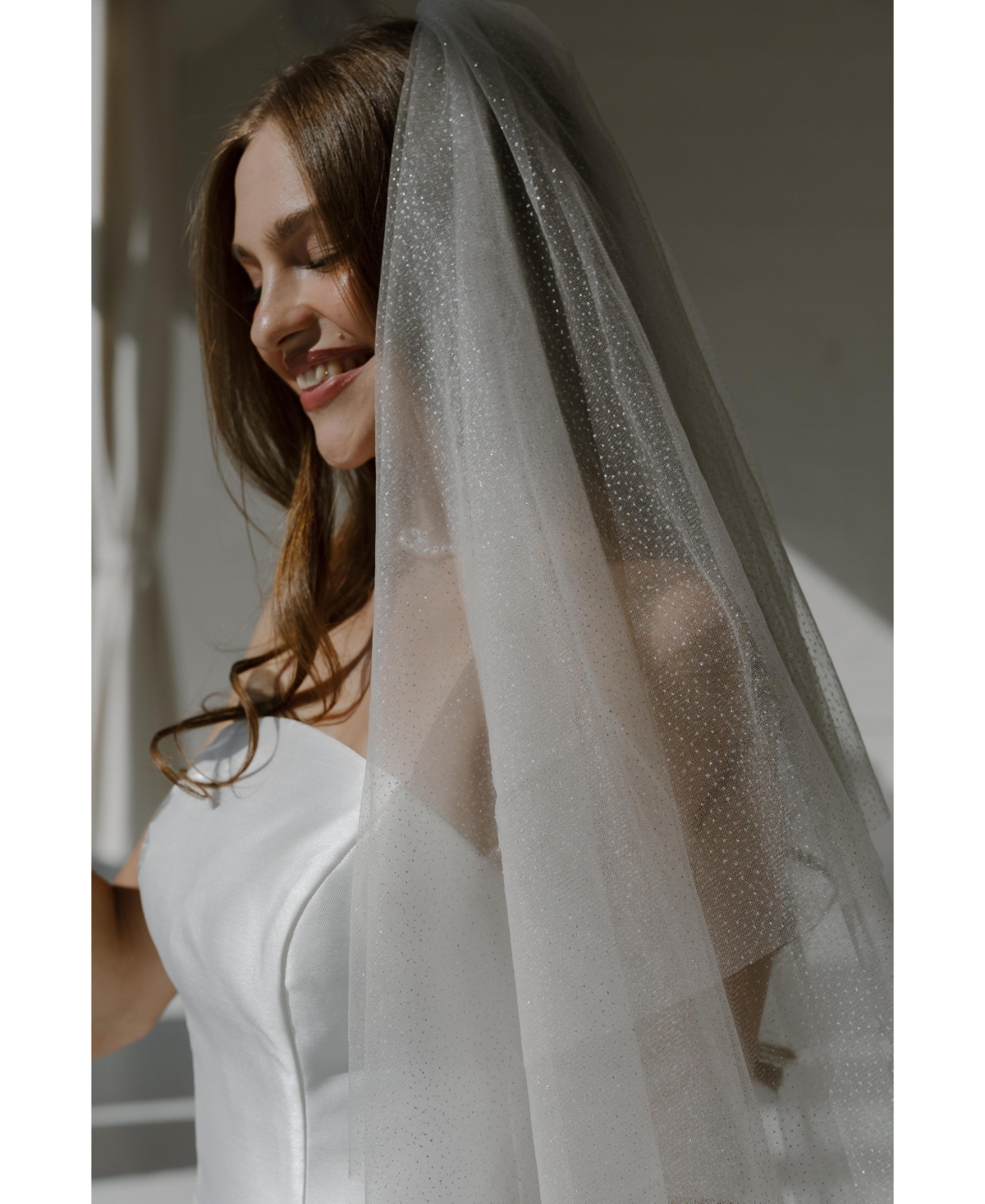 Untamed Petals Women's Last Disco Mini Veil