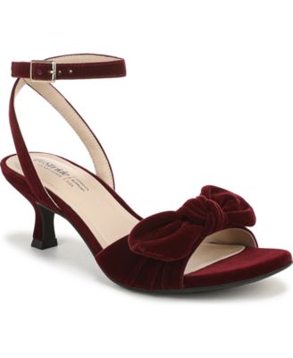 Women's Nola Strappy Sandals