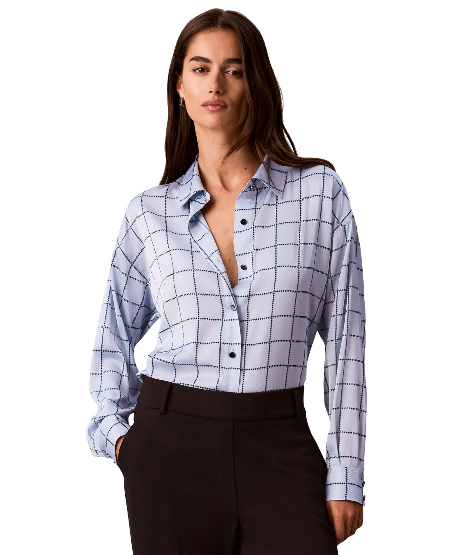 Women's Plaid Long-Sleeve Button-Up Shirt