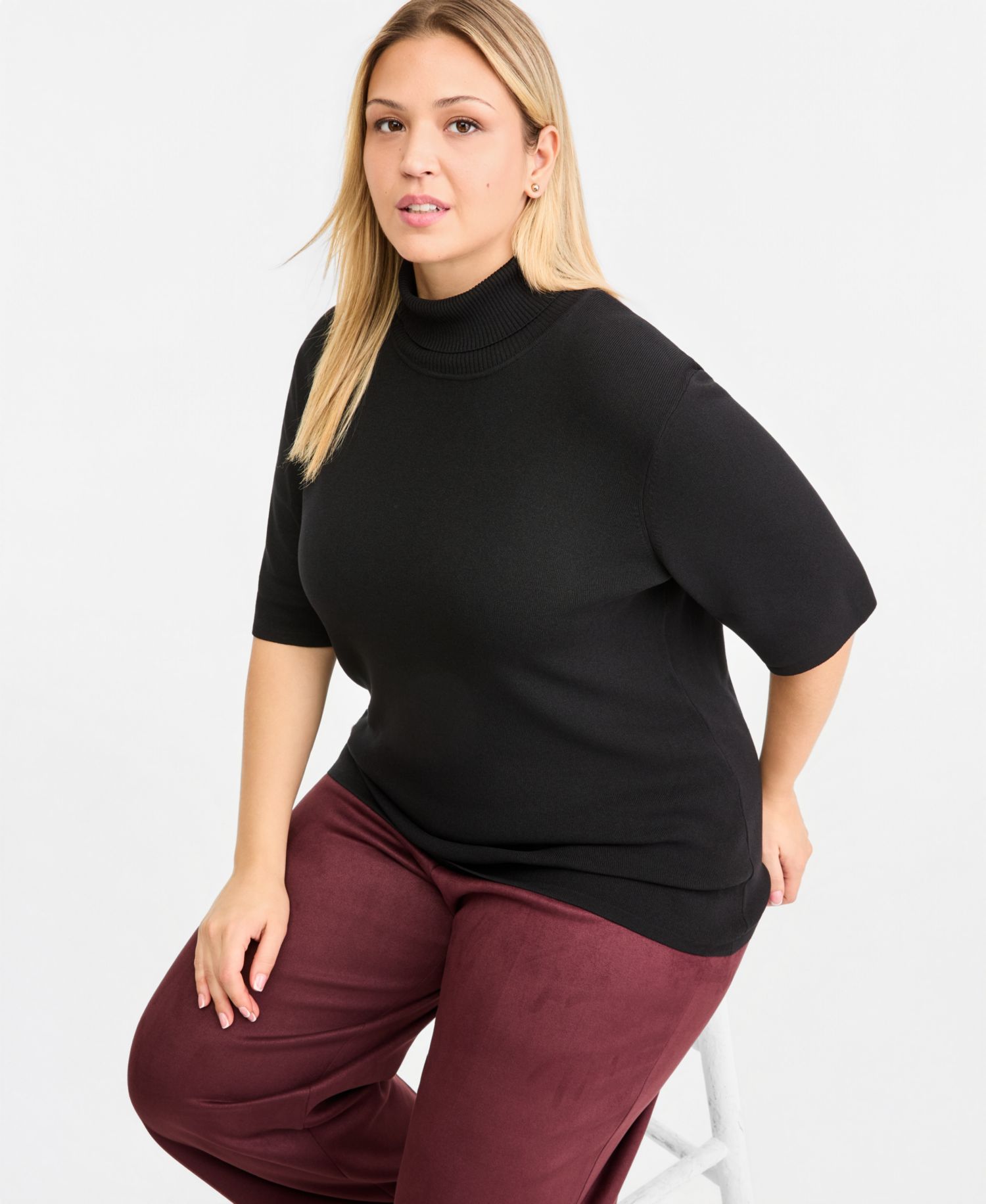 Plus Size Fitted Half-Sleeve Turtleneck Sweater