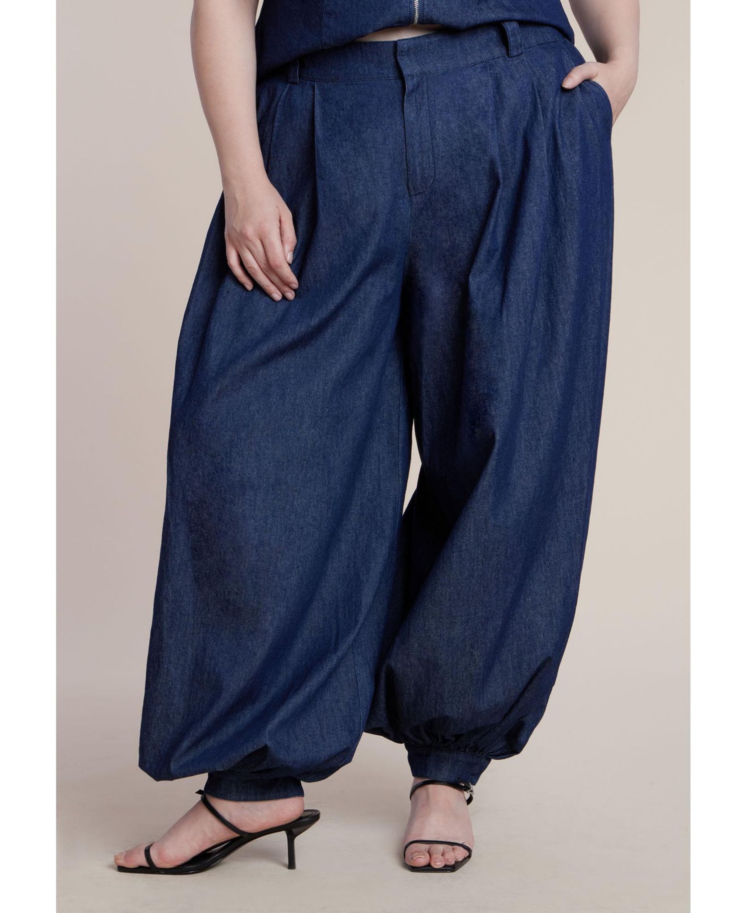 Women's High Rise Balloon Chambray