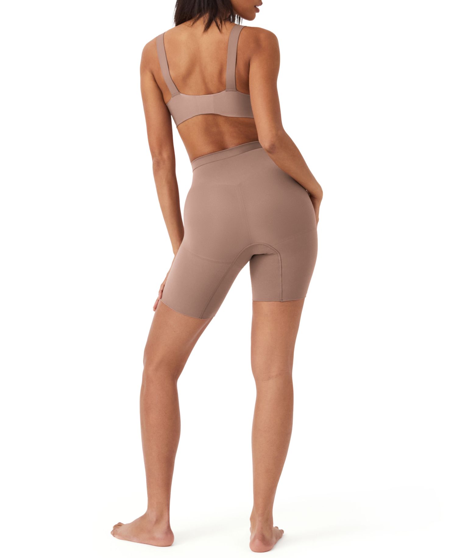 Women's sculpt Seamless Power Mid-Thigh Shorts