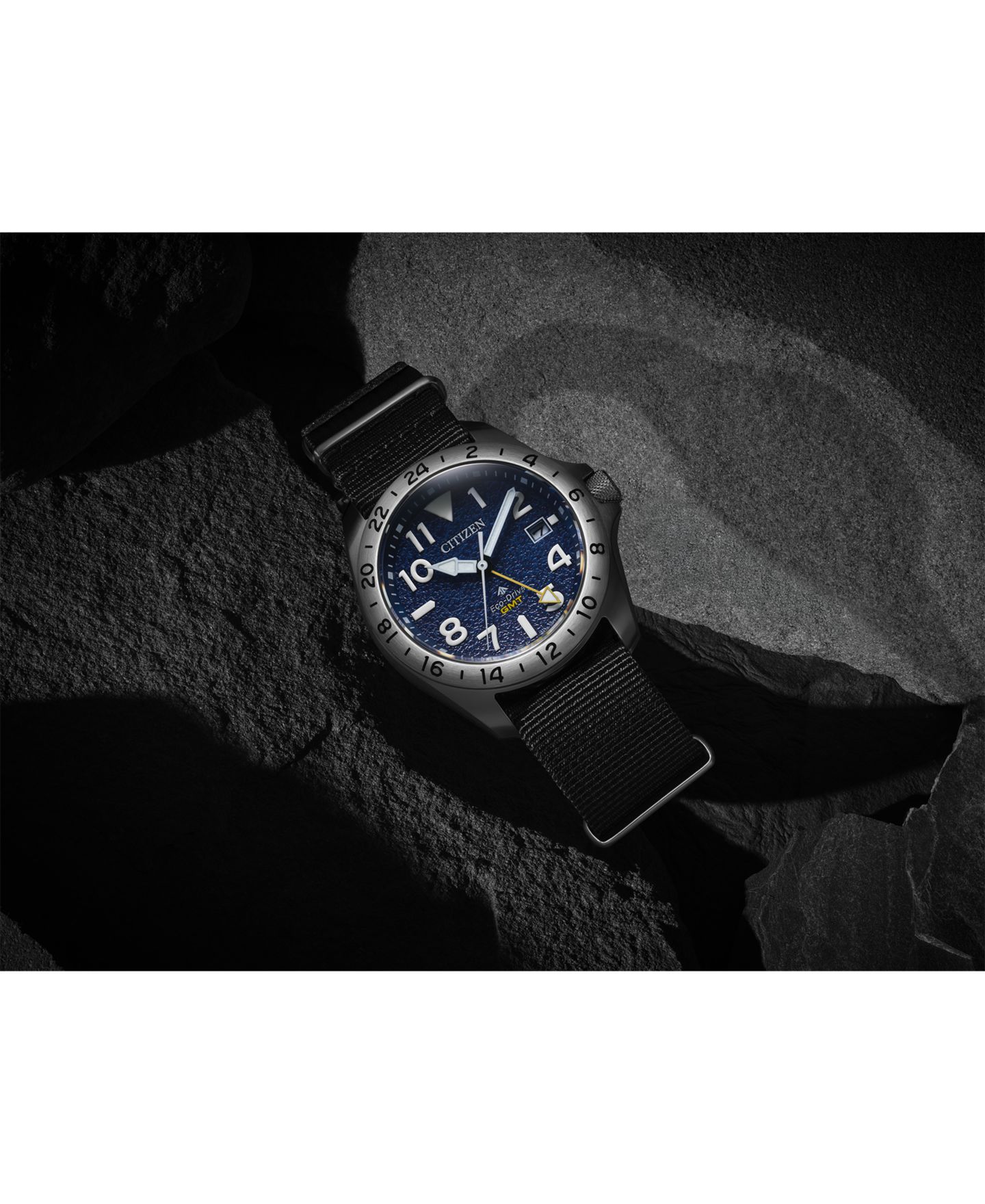 Мужские часы Citizen Promaster Land Tough GMT Navy Nylon Strap Watch, 39.5mm — фото 2