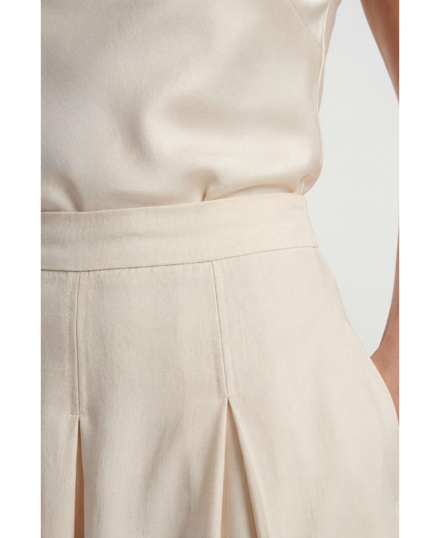Women's Satin One Shoulder Top