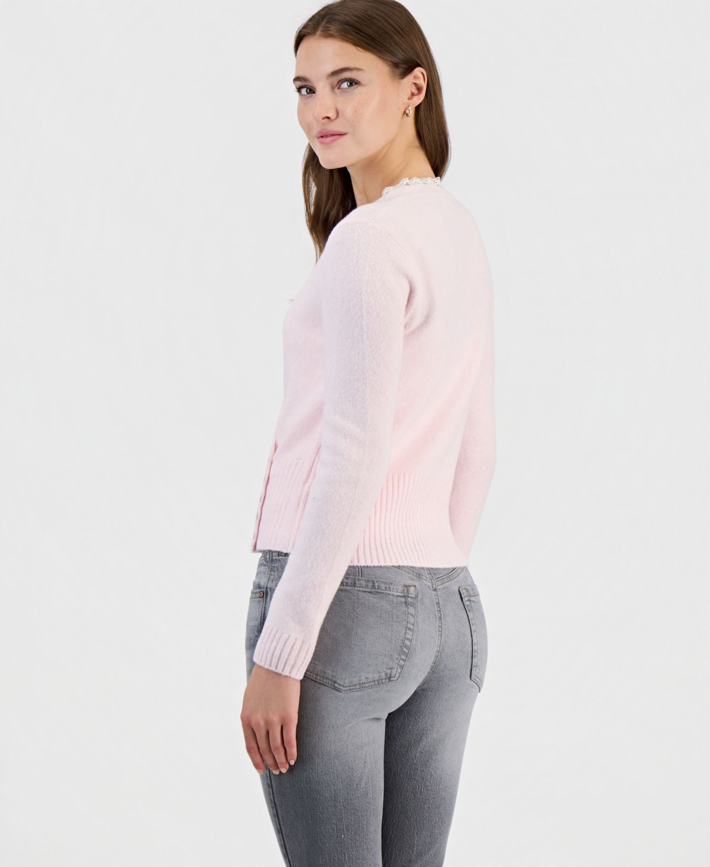 Женский свитер Hooked Up by IOT Juniors' Surplice V-Neck Lace, цвет: Ballet Slipper — фото 2