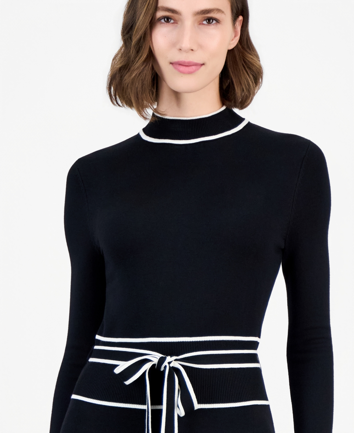 T Tahari Women's Long Sleeve Mock Neck Belted Dress