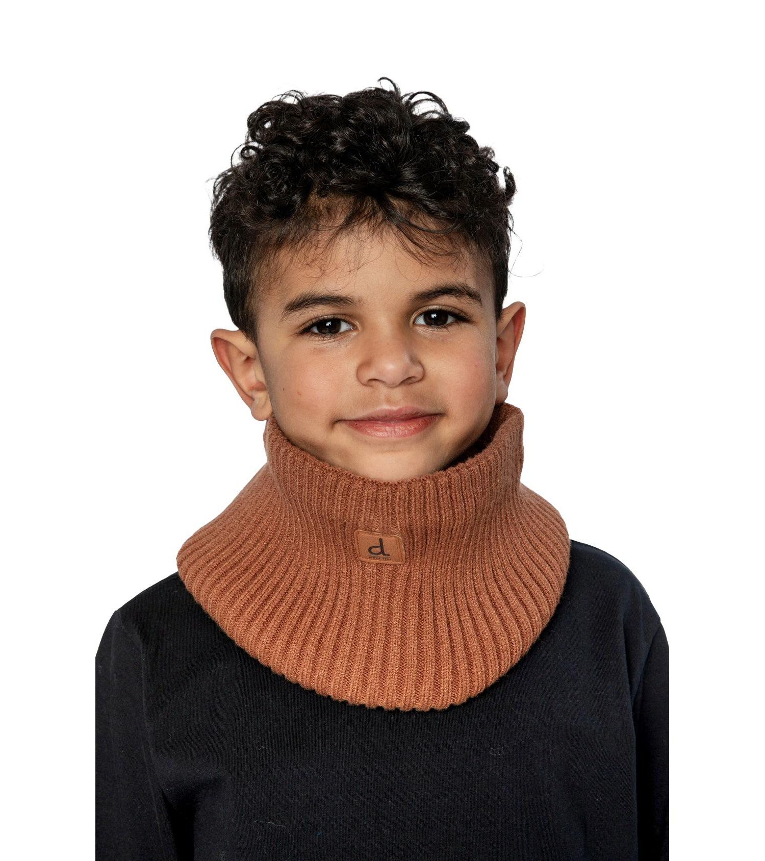 Little and Big Unisex (7-16) Winter Knit Neckwarmer