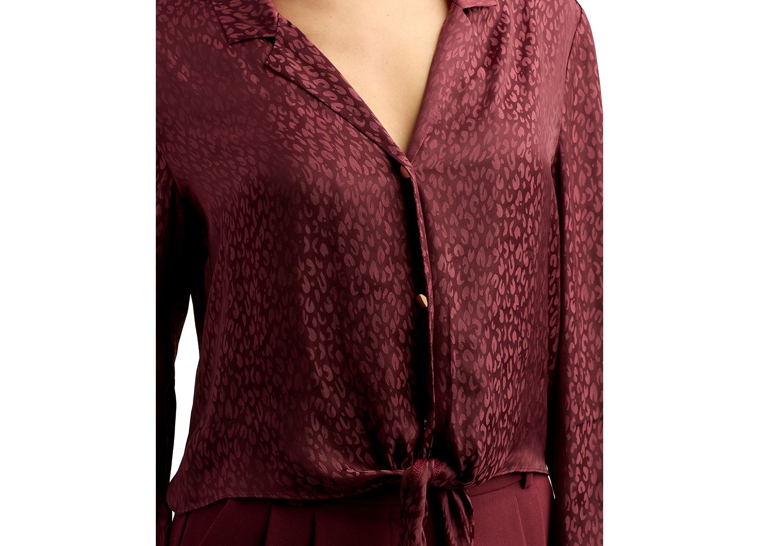 Juniors' Satin Jacquard Collared Blouse