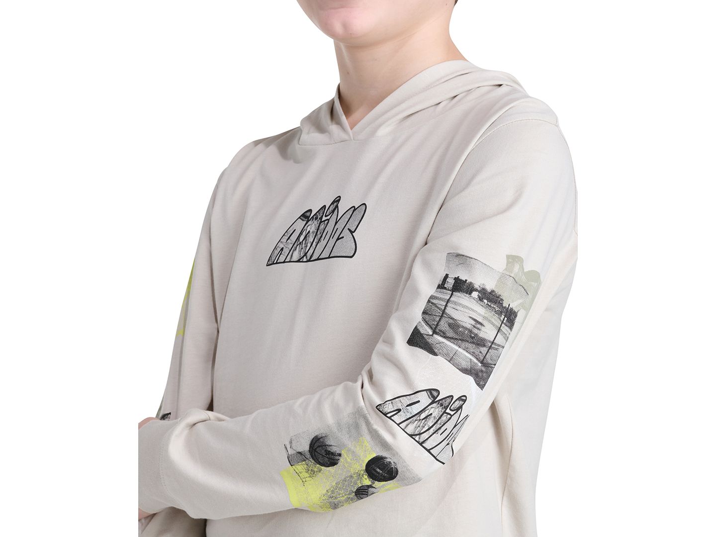 Футболка adidas Long-Sleeve Hooded Photoreal Sport T-Shirt для мальчиков, цвет: Wonder Alumina — фото 3