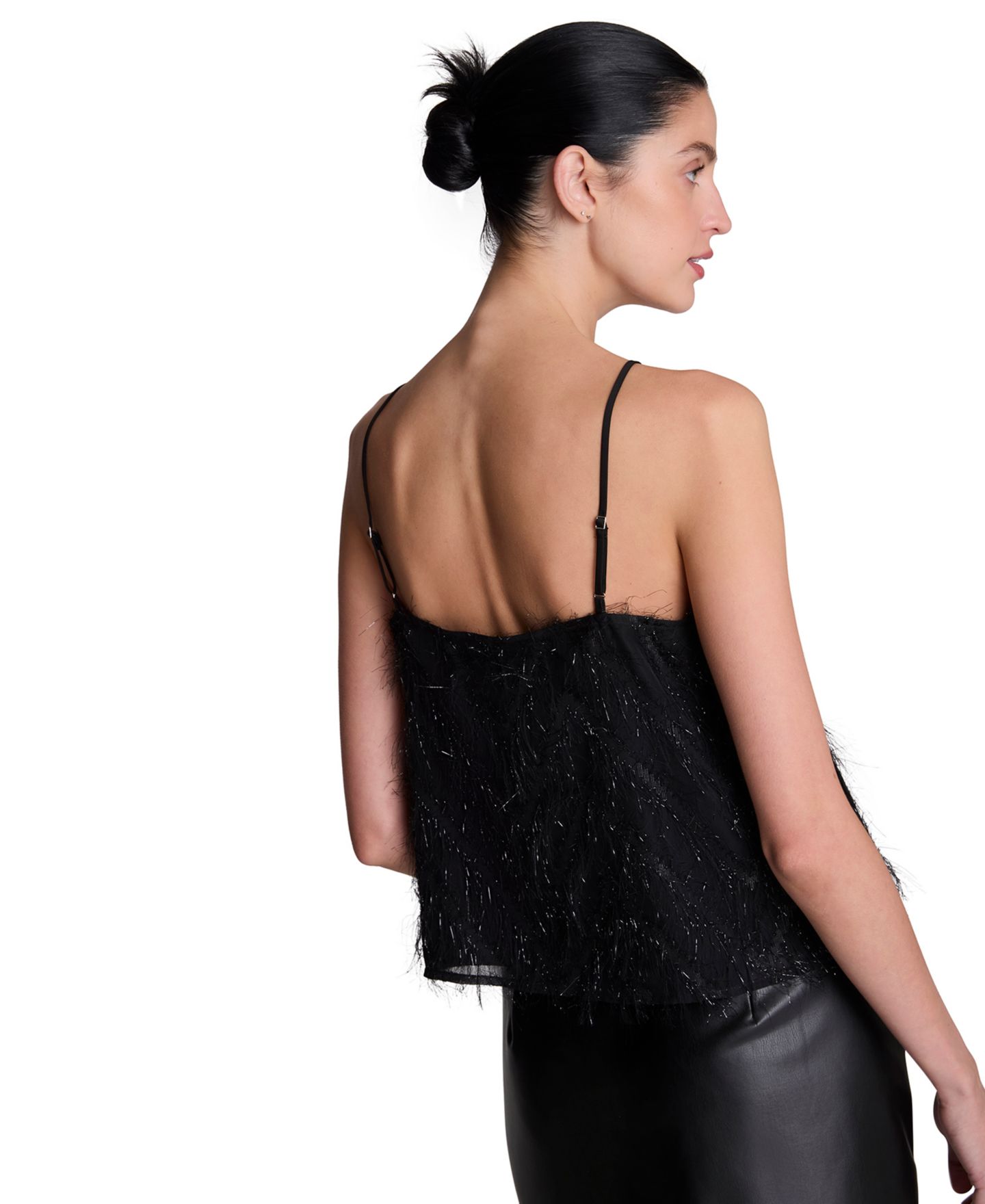 Женский топ Kenneth Cole Textured Chevron Crop Camisole, цвет: Чёрный — фото 5