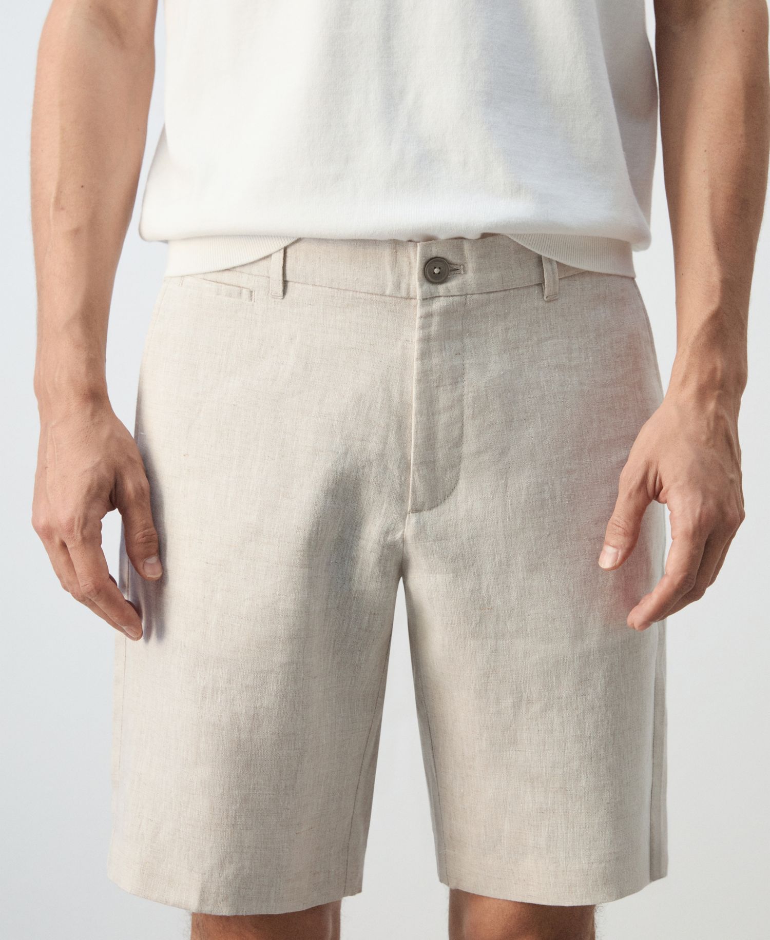 Men's Slim-Fit Linen 9.84" Bermuda Shorts