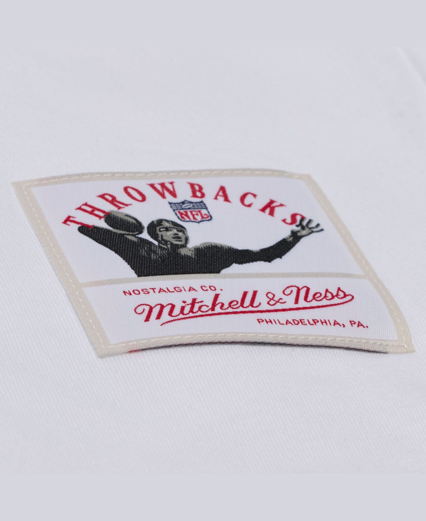 Мужская футболка Mitchell & Ness White Miami Dolphins Monochrome — фото 4