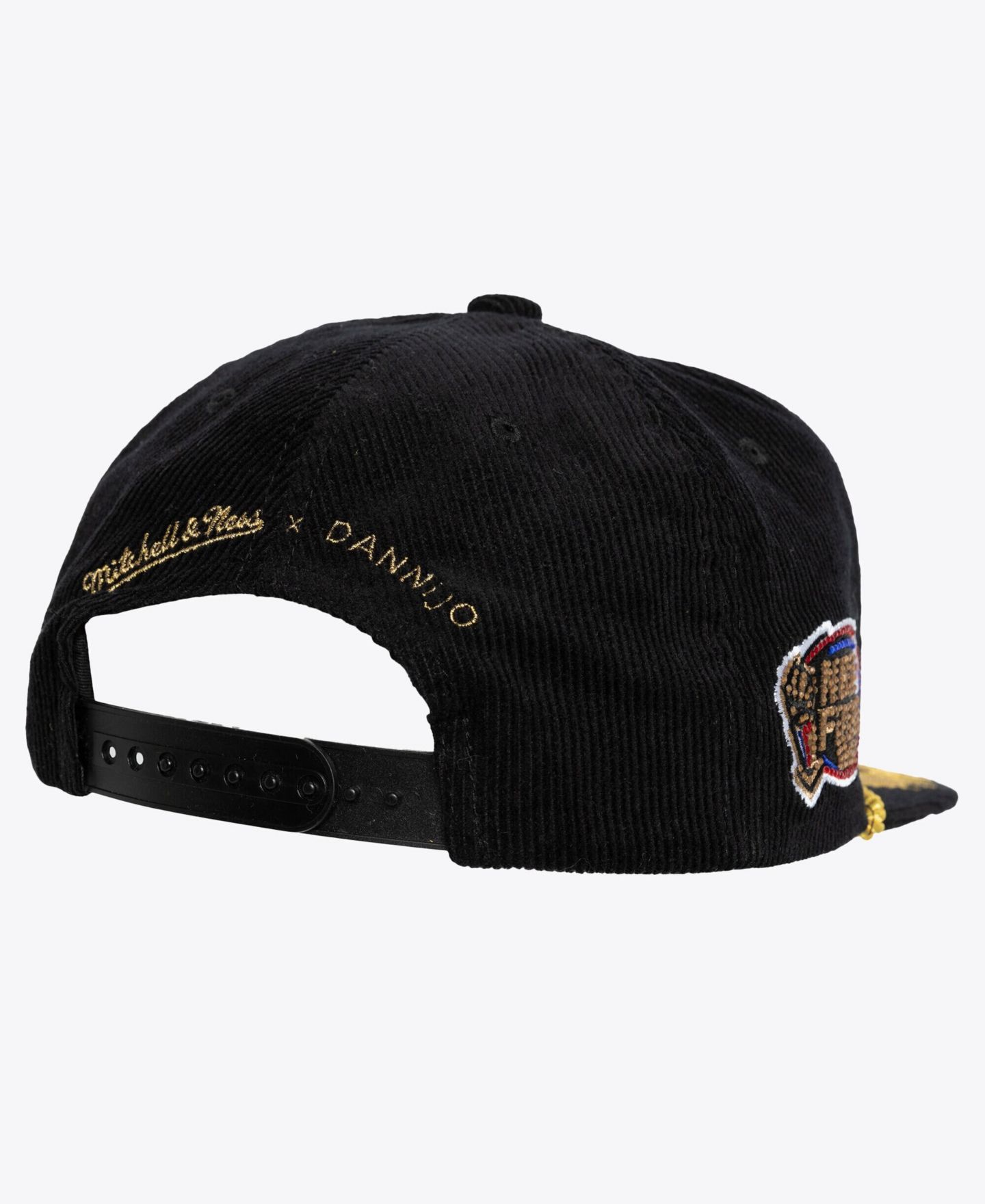 Женская кепка Mitchell & Ness x Dannijo Black Chicago Bulls Deadstock Cord Snapback Hat — фото 3