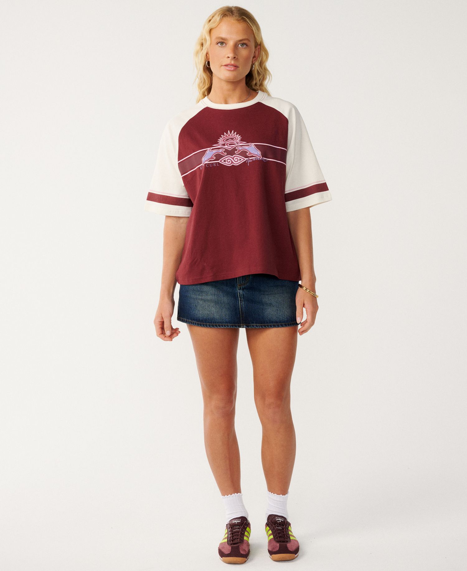 Women's Dolphin Archive Oversized T-Shirt