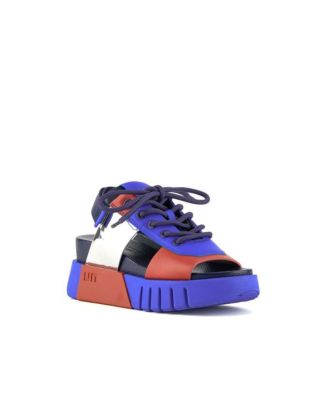 Women's Delta Sporty