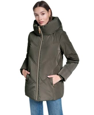 Women's Hooded Chevron-Quilted Puffer Jacket