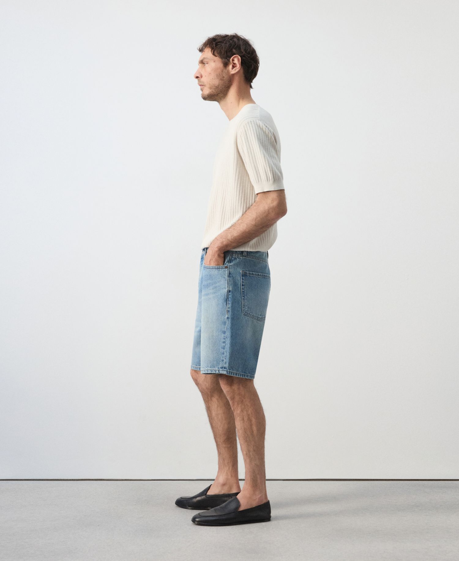 Men's Straight-Fit Denim 8.86" Bermuda Shorts