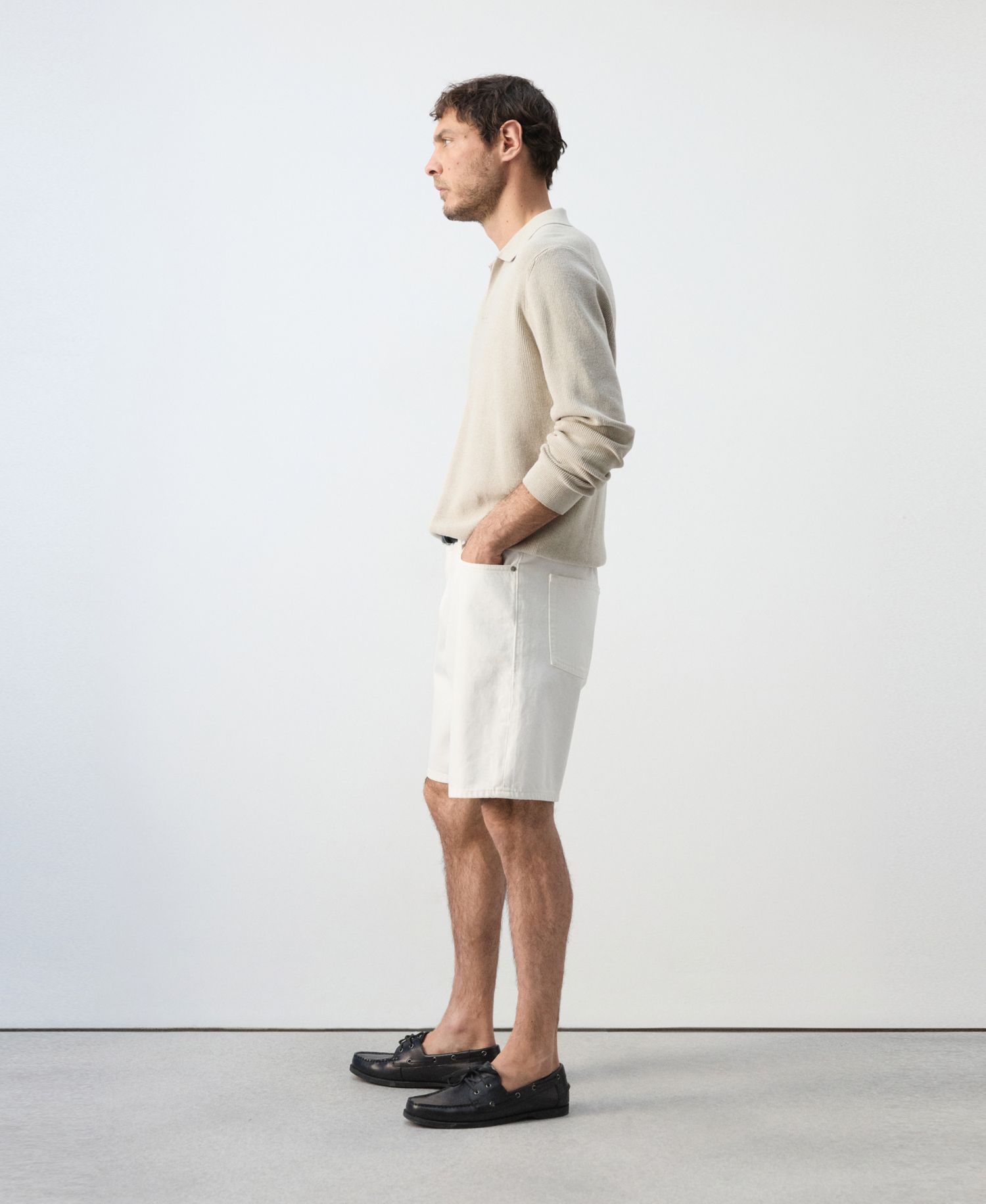 Men's Straight-Fit Denim 8.86" Bermuda Shorts