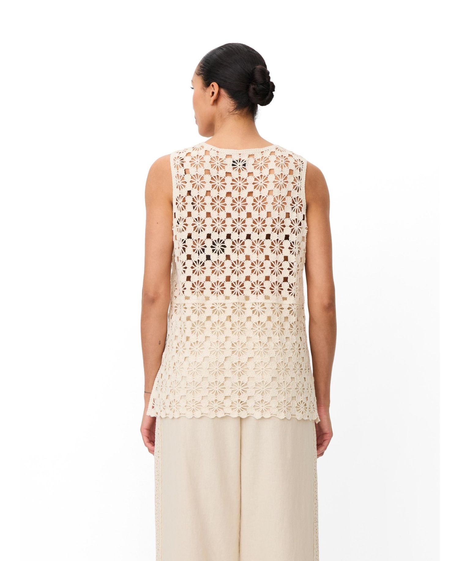 Women's Mafanelis Floral-Crochet Tank Top