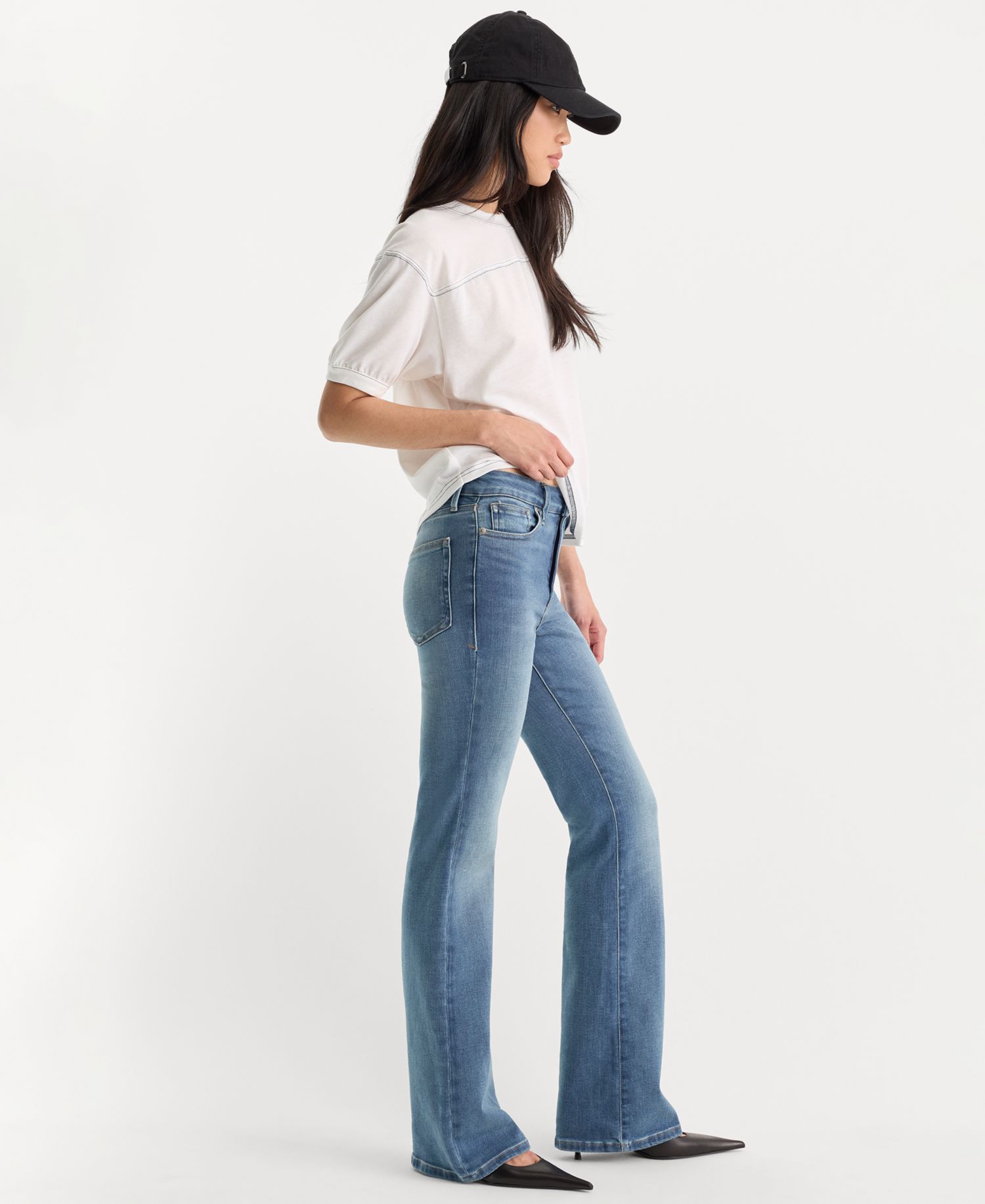 Women's Classic Boot-Cut Jeans