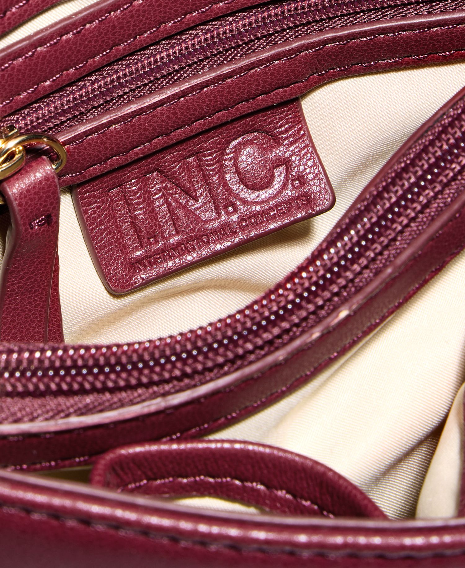 Small Ajae Quilted Crossbody Shoulder Bag