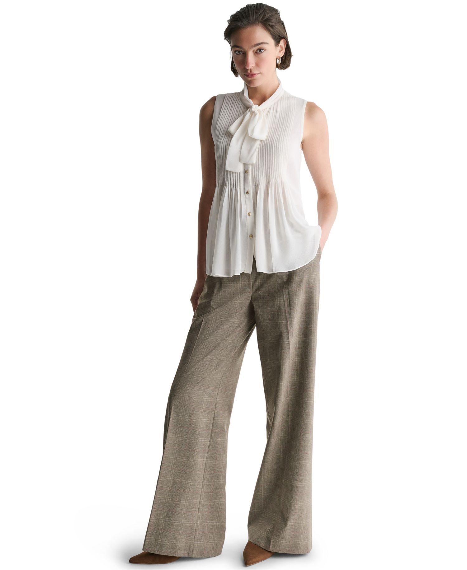 Women's Sleeveless Tie-Neck Button-Front Blouse